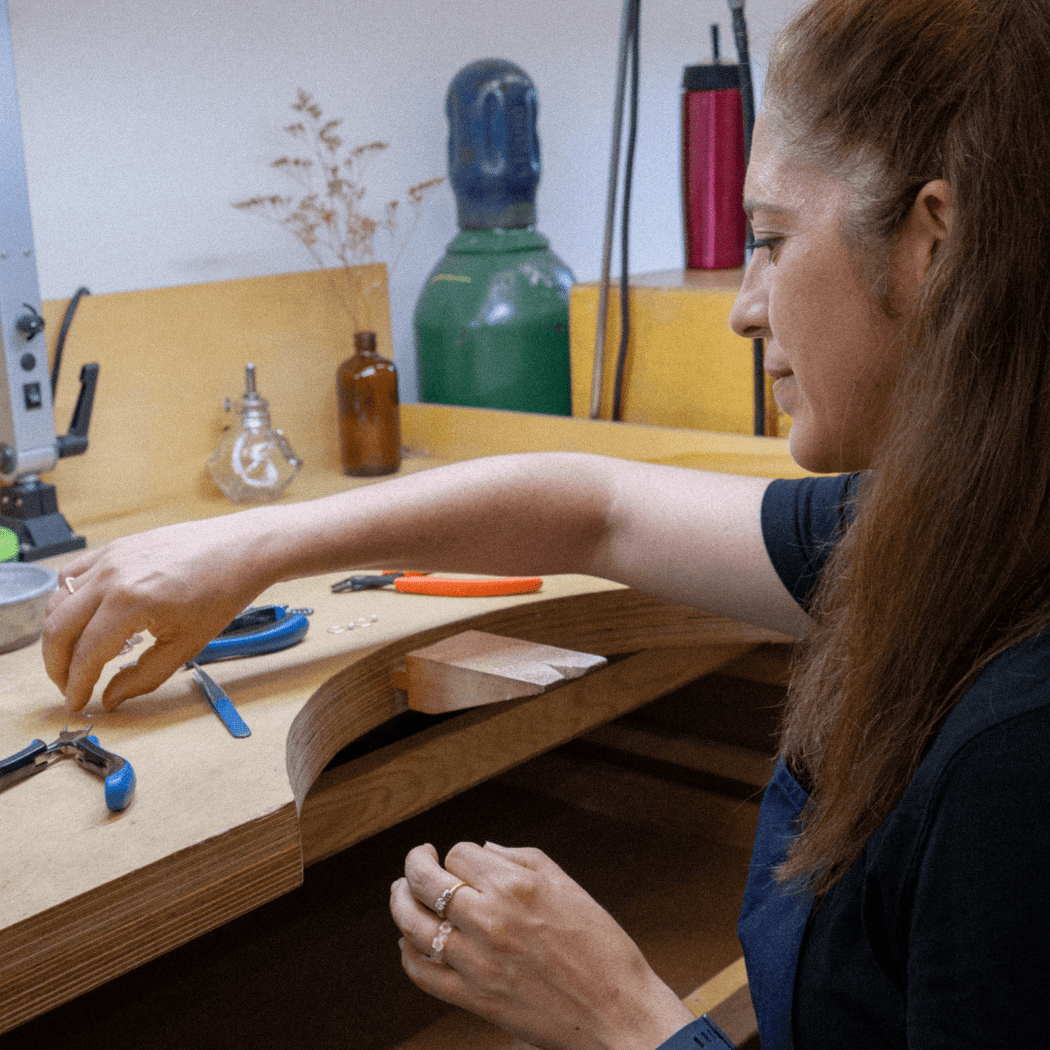 WORKSHOP - Make Earrings with Real Pearls - Camillette