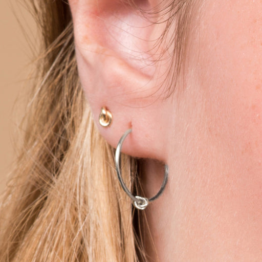 Prélude Sleepers Hoops Earrings – 10k White Gold - Camillette